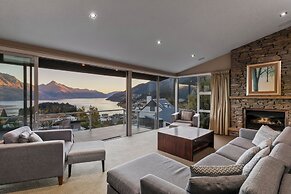 Remarkable Location – Queenstown