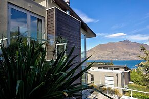 Remarkable Location – Queenstown