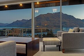 Remarkable Location – Queenstown
