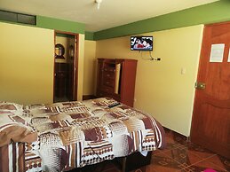 Artesonraju Hostel Huaraz