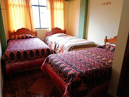 Artesonraju Hostel Huaraz
