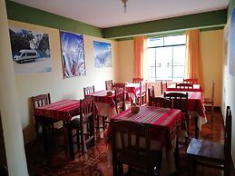 Artesonraju Hostel Huaraz