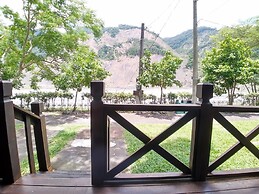 Fangchen Hot Spring Resort