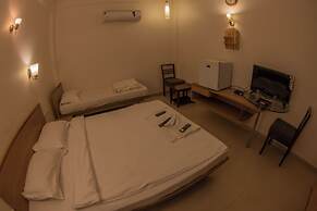 Hotel Surbhi