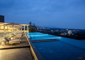 Swiss-Belresort Dago Heritage