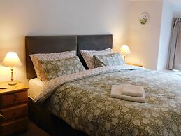 Middletown Farmhouse B&B