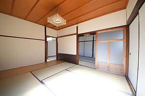 Tarbo's House Nishikitsuji : Free Parking, Pet OK