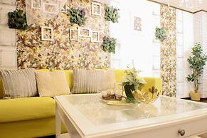 Gold House Namba Minami