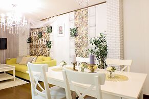 Gold House Namba Minami