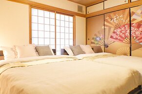 Gold House Namba Minami