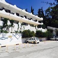 Daskalio Resort Adamis