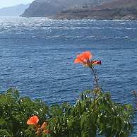 Daskalio Resort Adamis