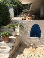 Daskalio Resort Adamis