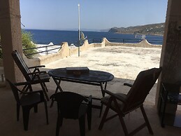 Daskalio Resort Adamis