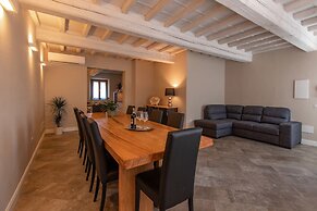 Il Borgo di Villa Cellaia