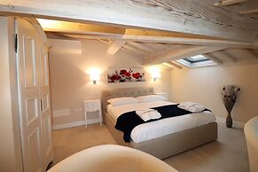 Il Borgo di Villa Cellaia