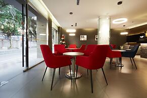 Haifu Hotel & Suites