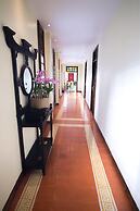 Woo Gallery and Boutique Hotel