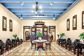 Woo Gallery and Boutique Hotel