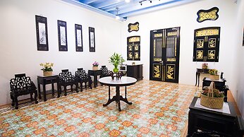 Woo Gallery and Boutique Hotel