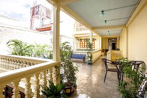 Woo Gallery and Boutique Hotel