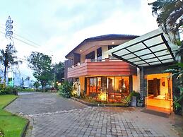 The Batu Villas No 2 near Jatim Park