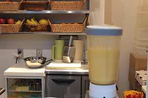 Guest House COCO Hiroshima - Hostel, Caters to Women