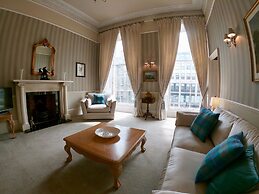 Escape To Edinburgh @ Albyn Place