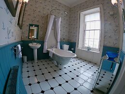 Escape To Edinburgh @ Albyn Place