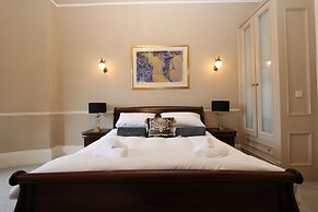 Escape To Edinburgh @ Albyn Place