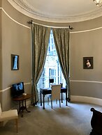 Escape To Edinburgh @ Albyn Place