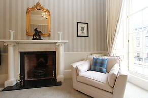Escape To Edinburgh @ Albyn Place
