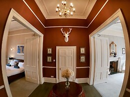 Escape To Edinburgh @ Albyn Place