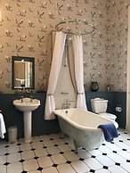 Escape To Edinburgh @ Albyn Place