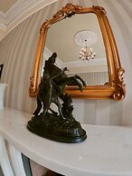 Escape To Edinburgh @ Albyn Place