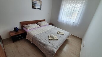 Apartments Jesen Augustin