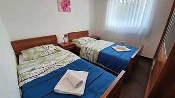 Apartments Jesen Augustin