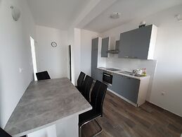 Apartments Ljubic
