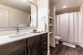 Urbanlights at Legacy West