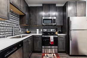 Urbanlights at Legacy West