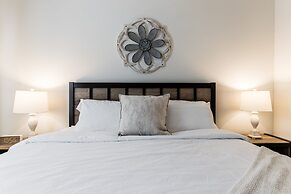 Urbanlights at Legacy West