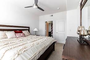 Urbanlights at Legacy West