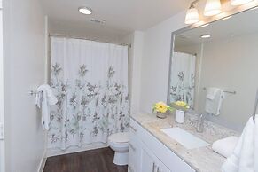 Urbanlights at Legacy West