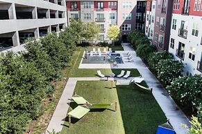 Urbanlights at Legacy West