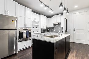 Urbanlights at Legacy West