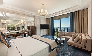 Kaya Palazzo Resort & Casino