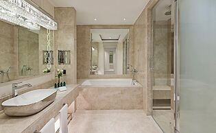 Kaya Palazzo Resort & Casino