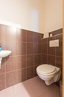 Premier Apartment near Museum