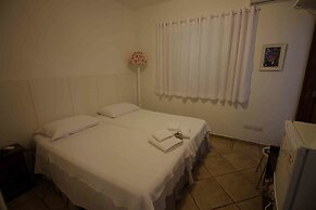 Chácara Andó Bed & Breakfast
