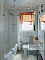 Apartmenthaus am Rhein